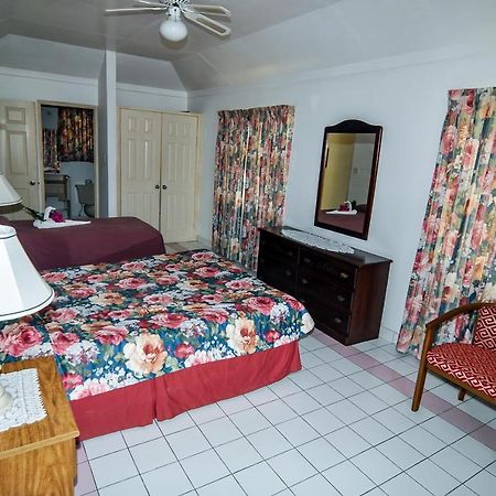 Hotel Relax Resort Montego Bay Exteriör bild